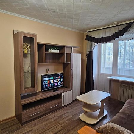 Lux Apartment On Potanina 19 Ustʼ-Kamenogorsk Zewnętrze zdjęcie